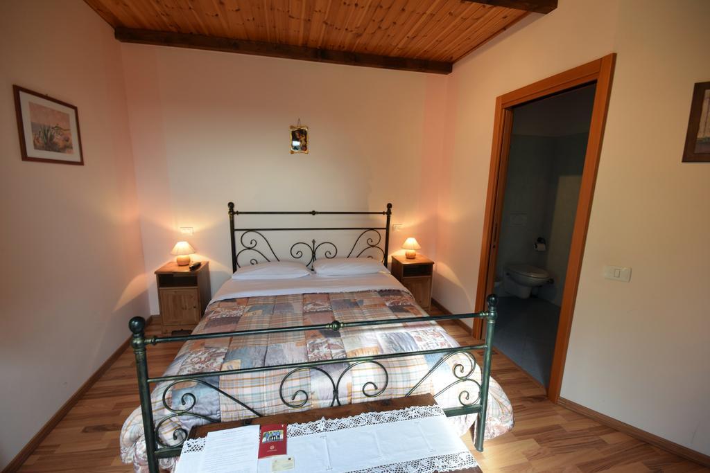 Agriturismo Al Rifugio Divino Belvedere Ostrense Zewnętrze zdjęcie